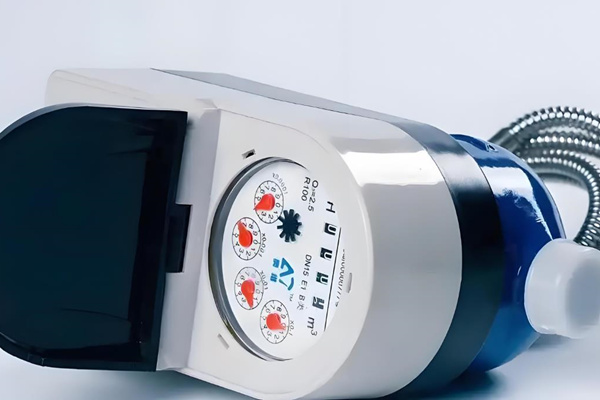 無(wú)線遠(yuǎn)傳水表是否可以斜著安裝? 圖1