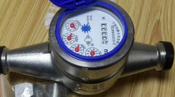 脈沖發(fā)訊水表出現自轉是什么原因